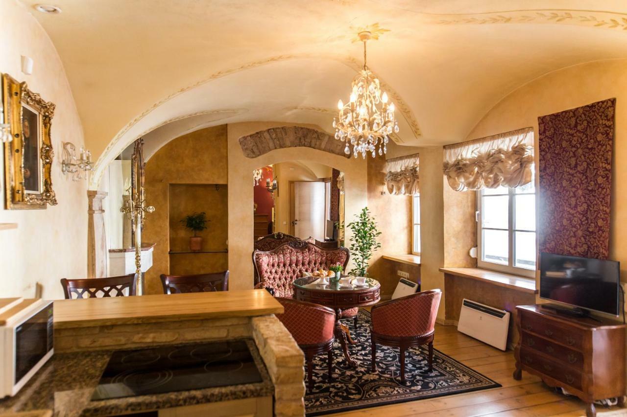 Antique Old Town Studio By Urban Rent Apartment Vilnius Exterior photo