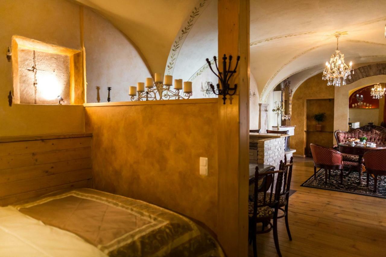 Antique Old Town Studio By Urban Rent Apartment Vilnius Exterior photo