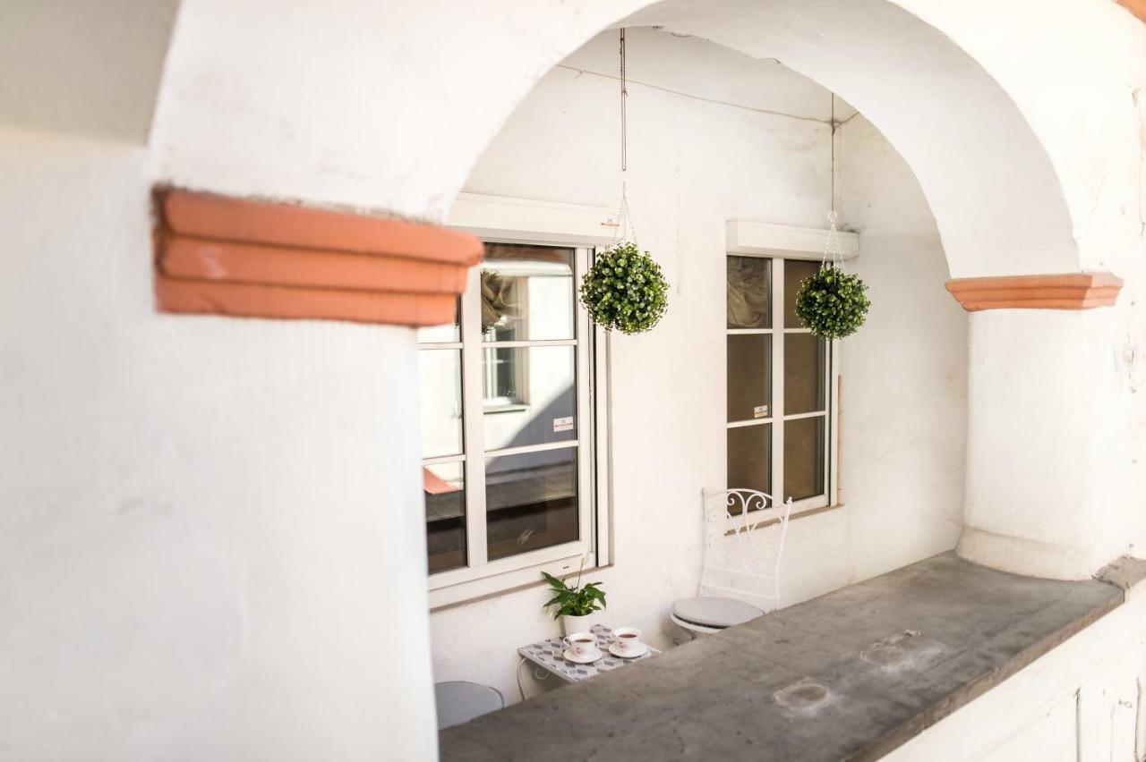 Antique Old Town Studio By Urban Rent Apartment Vilnius Exterior photo